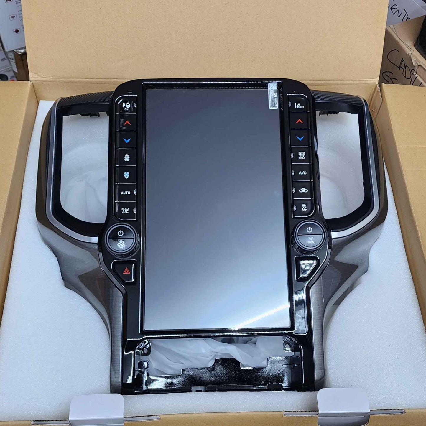 2019-Up Dodge Ram Tesla Style Radio (FULL RADIO TRIM PANEL)