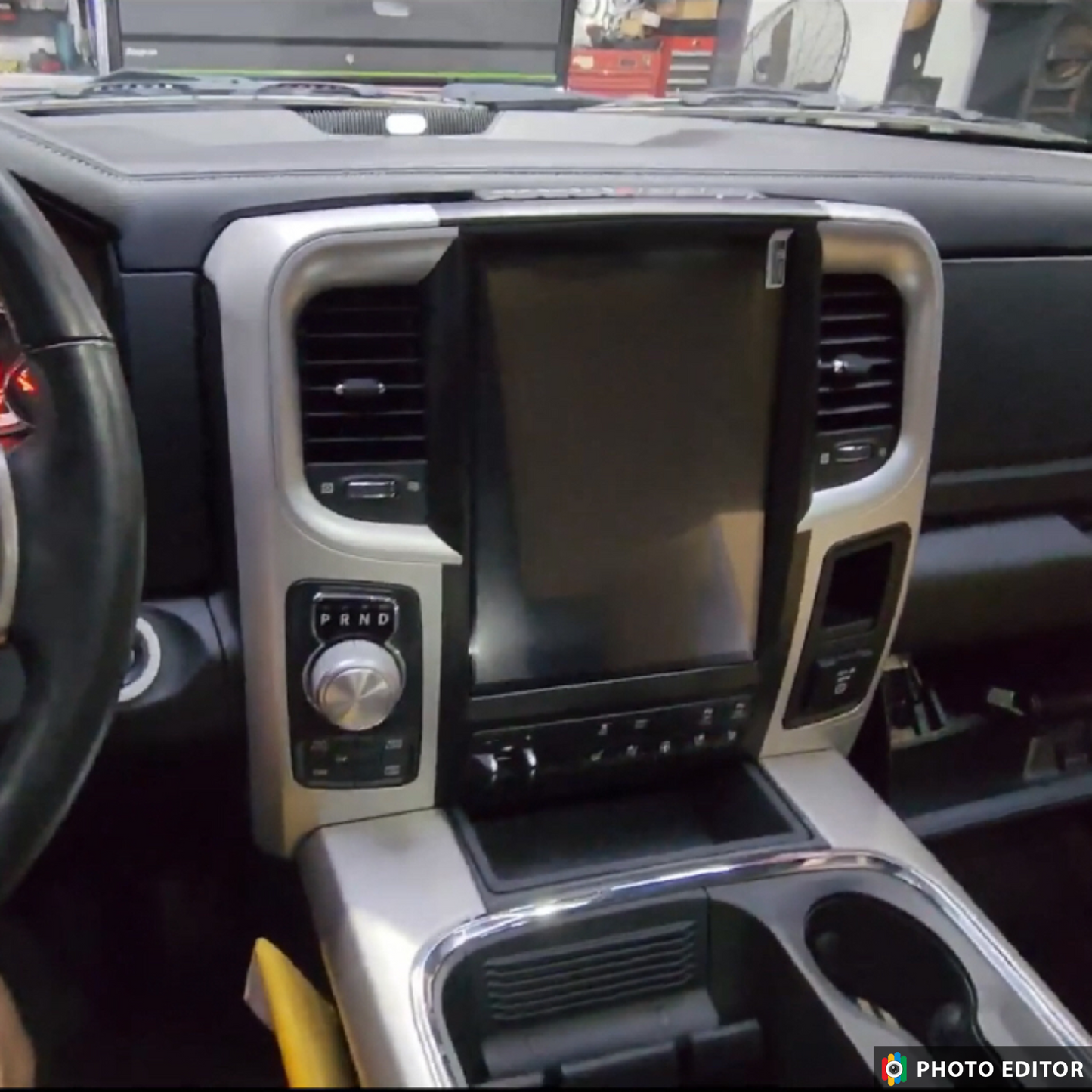 2013-2018 Dodge Ram Tesla Style Radios