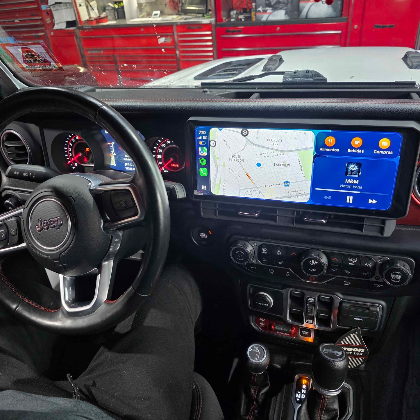 2018-2024 Jeep Wrangler 12.3" Android Radio with Cluster Bezel