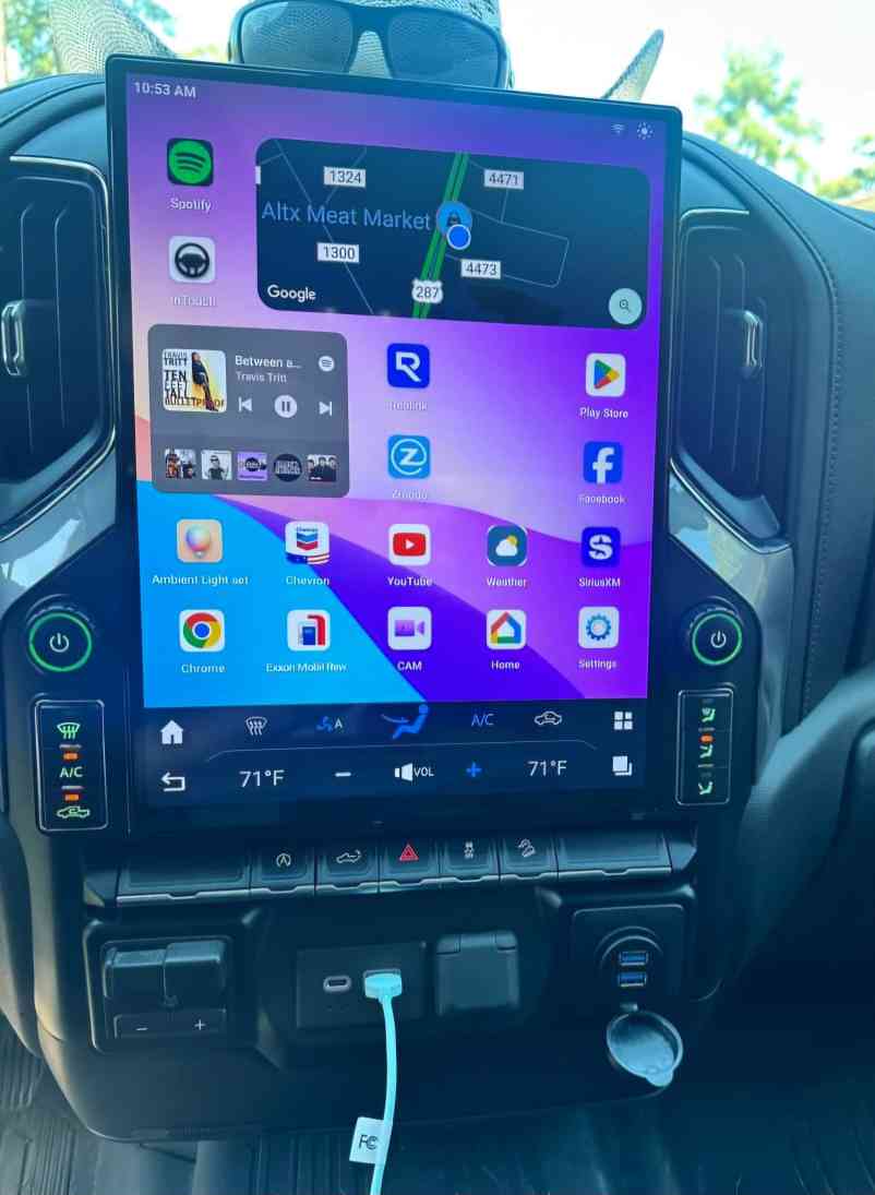 BRAND NEW 2014-2023 Chevrolet Silverado 15.6" Tesla Style Radio