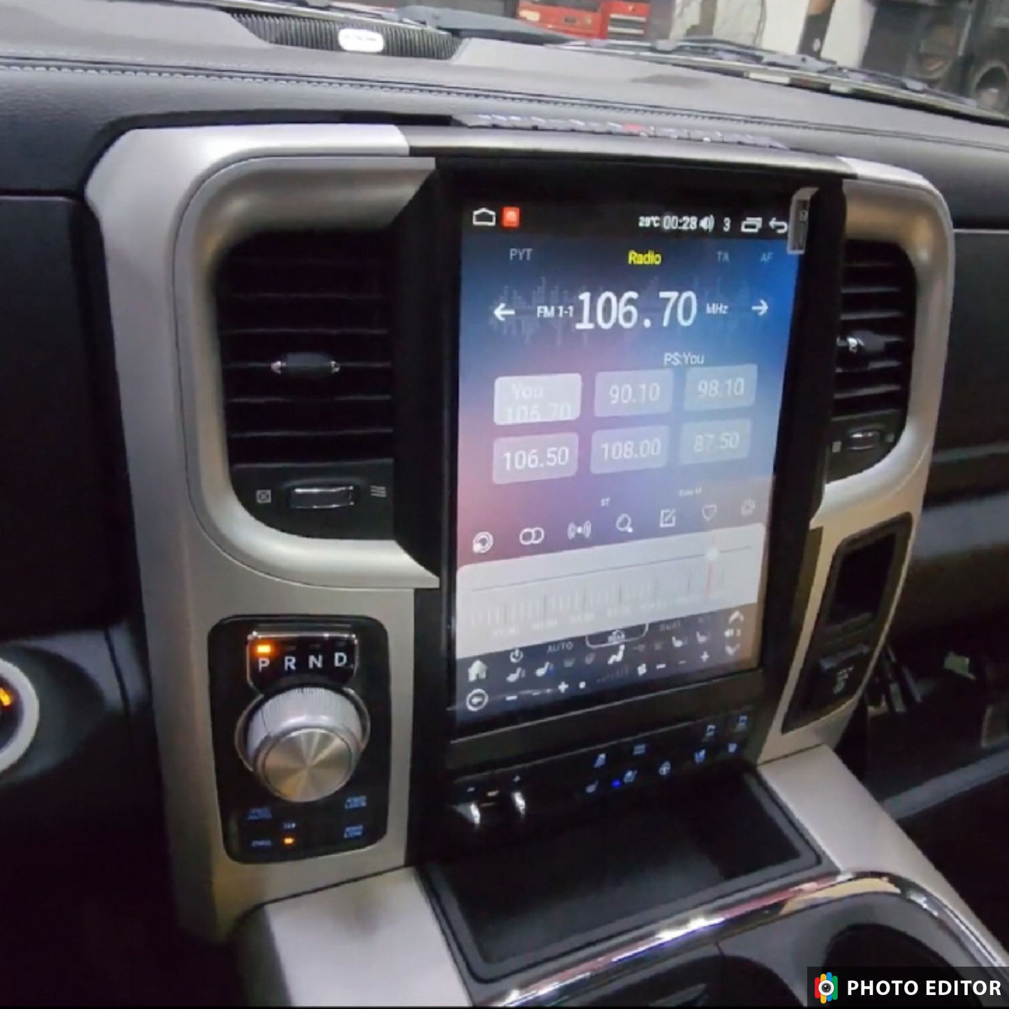 2013-2018 Dodge Ram Tesla Style Radios