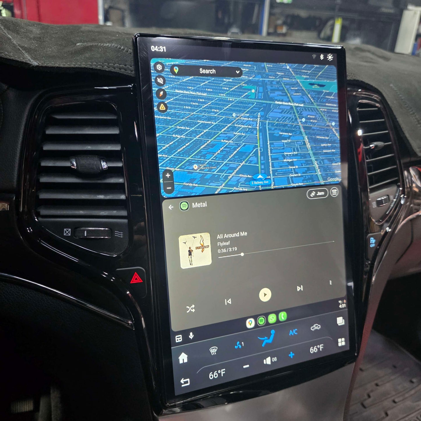 2014-2020 Jeep Grand Cherokee Prominent Tesla Style Radio