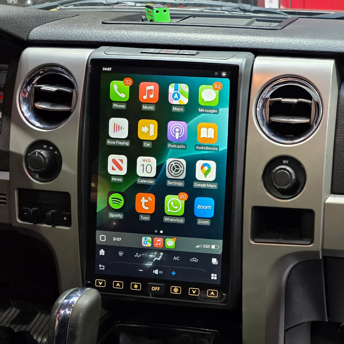 2009-2012 Ford F150 14.4" Tesla Style Radio